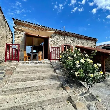 Les Voutes Du Chambon *