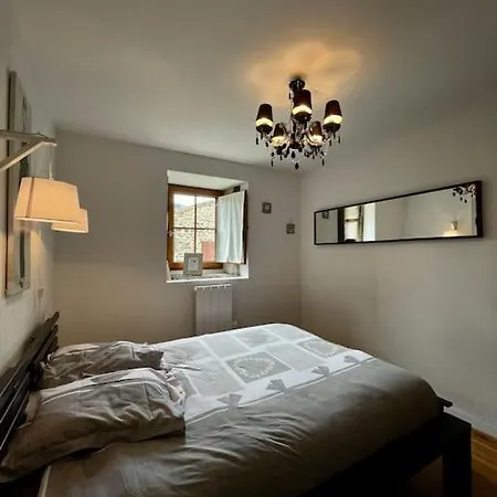 Les Voutes Du Chambon Holiday home *