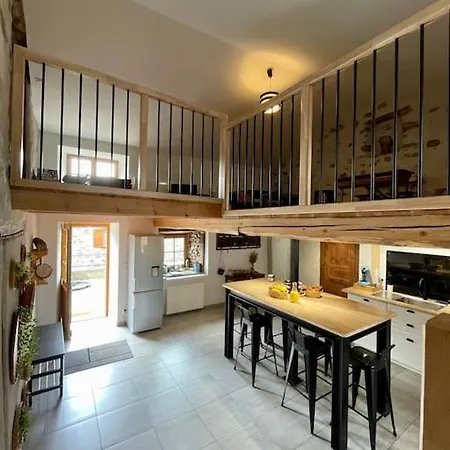 Les Voutes Du Chambon Blassac