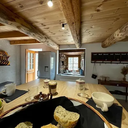 Holiday home Les Voutes Du Chambon *