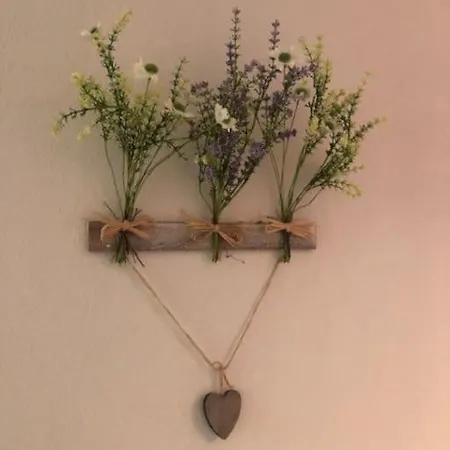 Les Voutes Du Chambon