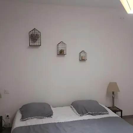 Les Voutes Du Chambon